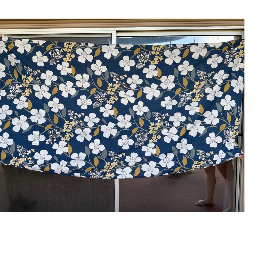 The Company Store Adley Twin Fitted Sheet Botanical Floral Navy Cotton Fabric